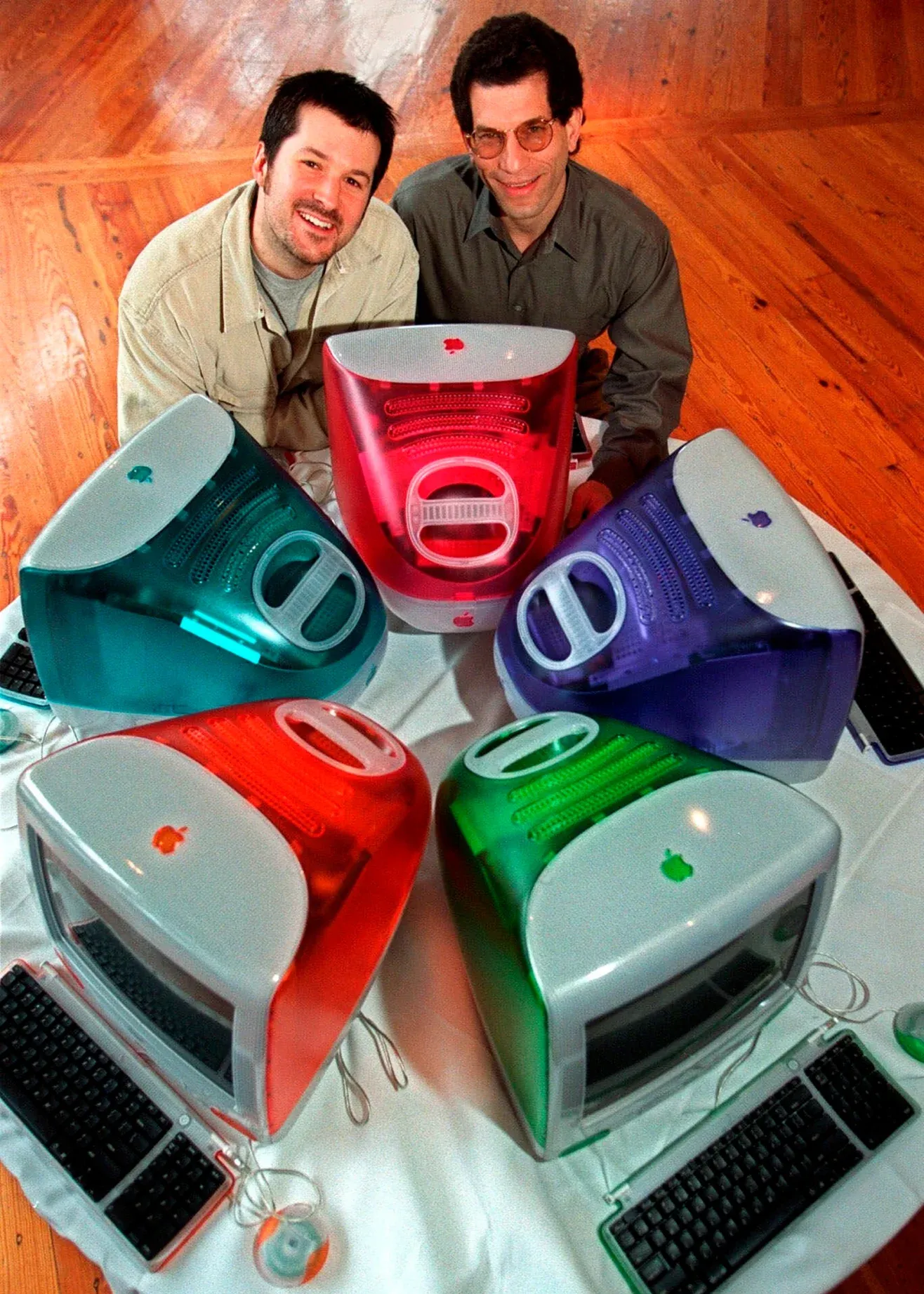 Jony Ive and Jon Rubinstein and fun silly iMacs